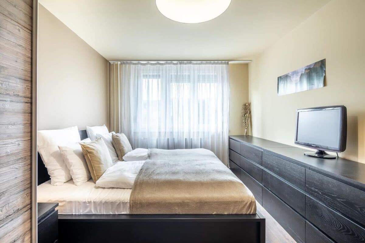 Cozy Quiet Apartment With A Balcony Budapest Extérieur photo