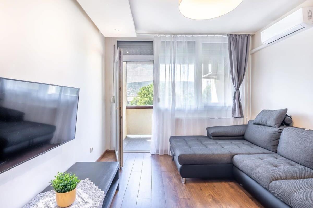 Cozy Quiet Apartment With A Balcony Budapest Extérieur photo