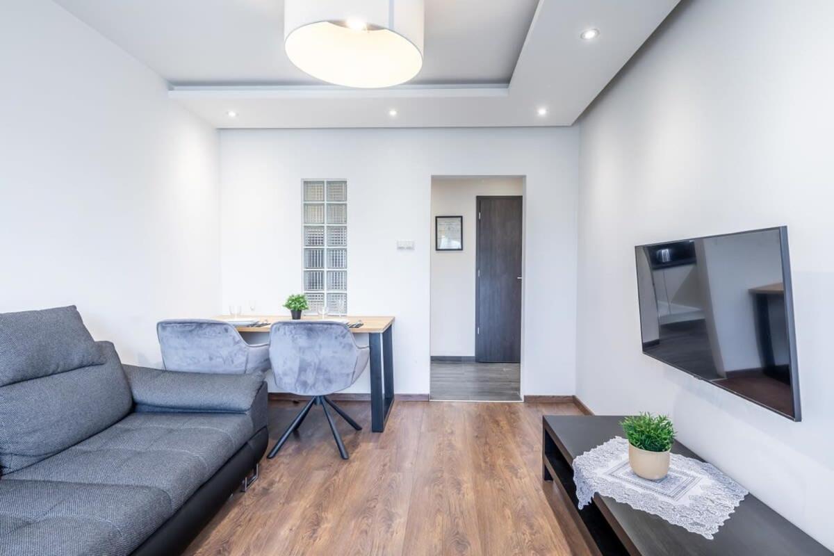Cozy Quiet Apartment With A Balcony Budapest Extérieur photo