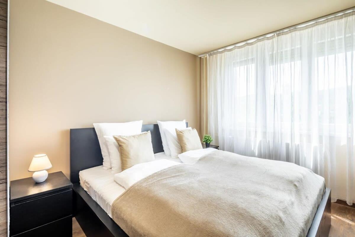 Cozy Quiet Apartment With A Balcony Budapest Extérieur photo